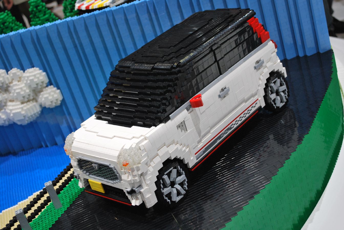 東京モーターショー ２０１５ レゴブロックで作られた車 ドライブおすすめスポット
